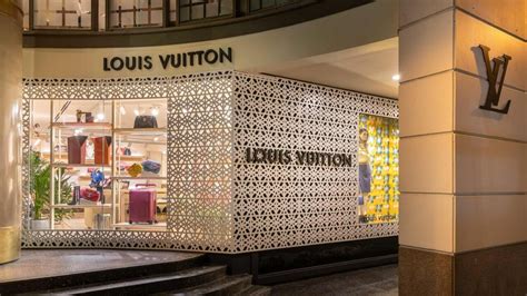 azienda louis vuitton civitanova marche|Louis Vuitton muove i primi passi a Civitanova: “Indotto e 90 .